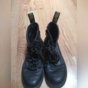 Dr Martens Youth Boots